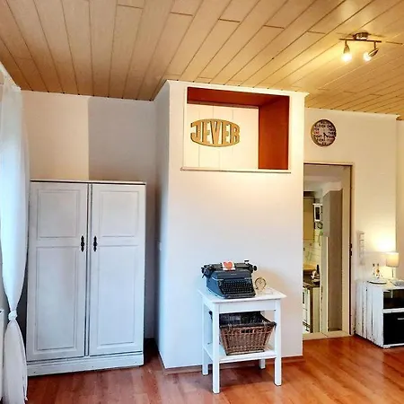 Apartment In Friesland Zuhause. *